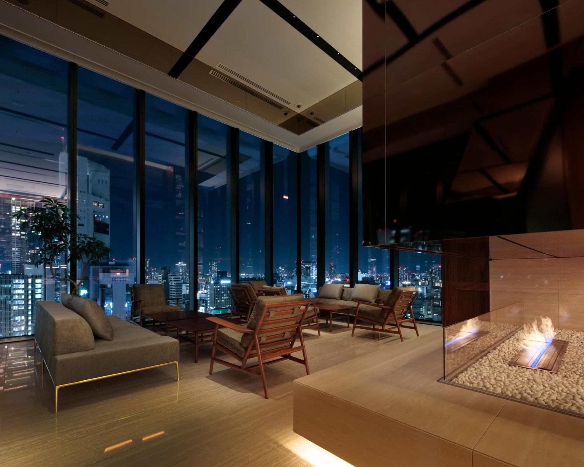 Candeo Hotels Osaka The Tower Экстерьер фото The Sky Lounge
