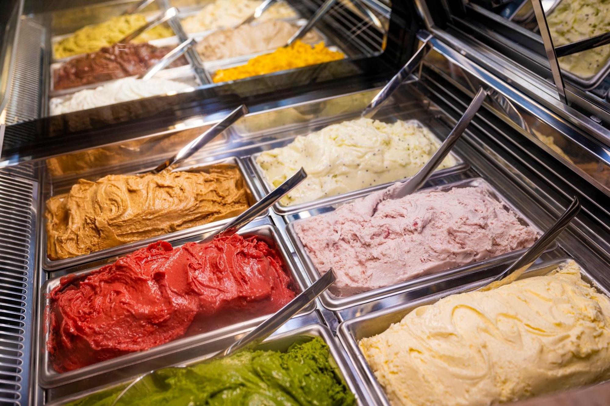 Candeo Hotels Osaka The Tower Экстерьер фото Italian gelato
